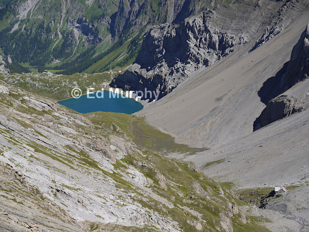 Iffigsee and Wildhorn Hut from the Niesehorn