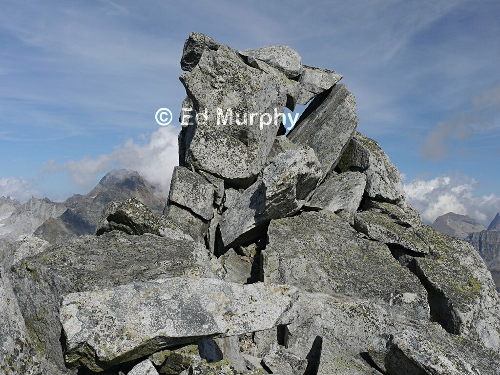 The Gross Schinhorn's delicately balanced summit