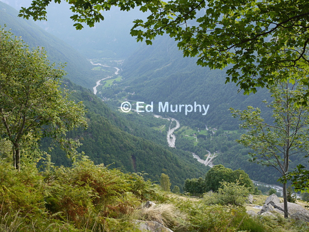 The Valle Verzasca from the path down to Frasco