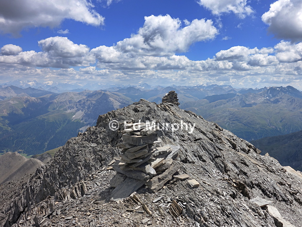 The summit cairns on Piz Blaisun
