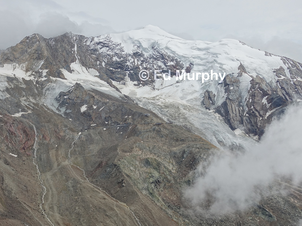 The Weissmies and the Hohsaas lift station seen from the Jegihorn